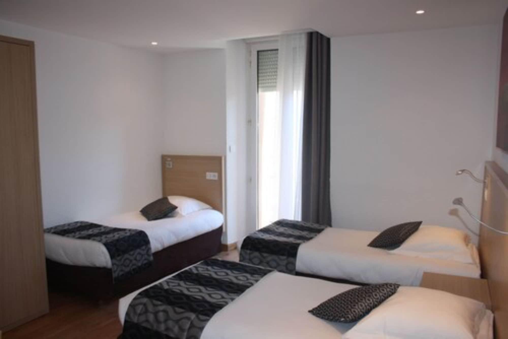 Holzer II Hotel Porto-Vecchio  Buitenkant foto