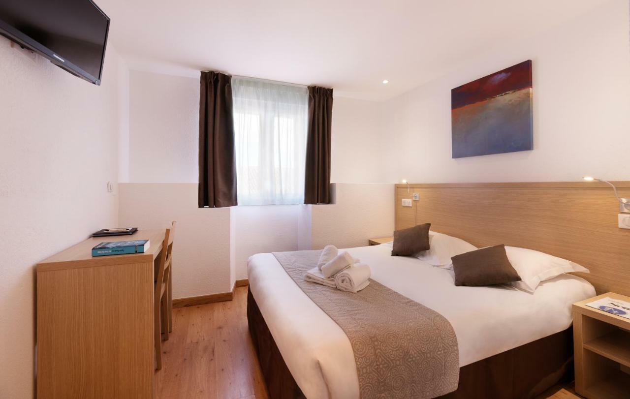 Holzer II Hotel Porto-Vecchio  Buitenkant foto